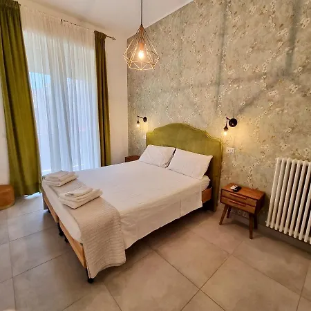 Dimora Giusti Λέτσε