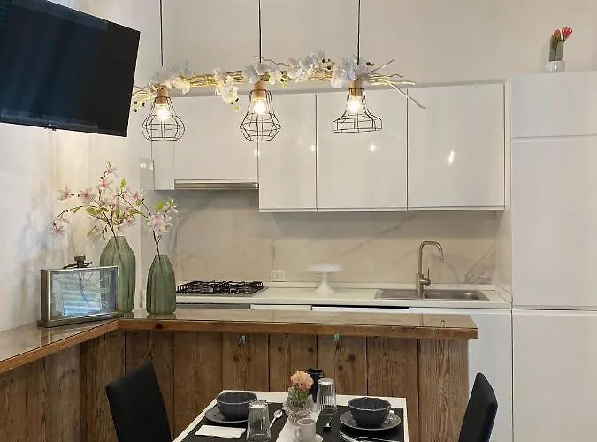 Dimora Giusti Bed and Breakfast Λέτσε